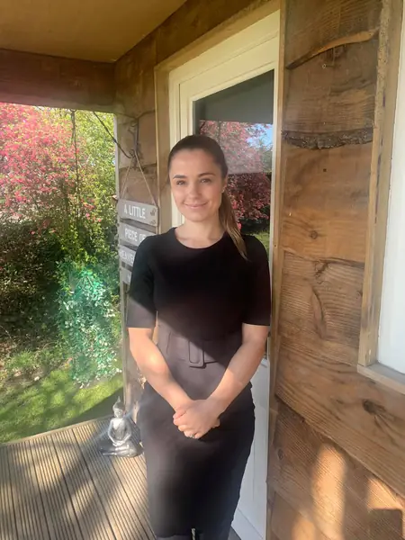 Faye, Owner & therapist